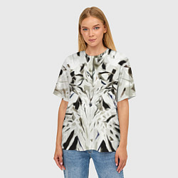Футболка оверсайз женская Black and white abstraction, цвет: 3D-принт — фото 2