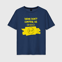 Женская футболка оверсайз Dema Don't Control Us