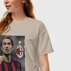 Футболка оверсайз женская Paolo Cesare Maldini - Milan, captain цвета миндальный — фото 2