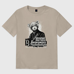 Женская футболка оверсайз Медведь в костюме