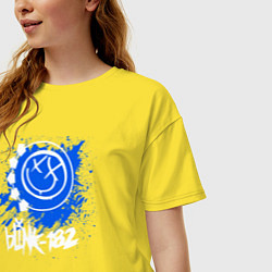 Футболка оверсайз женская Blink 182 - клякса краски, цвет: желтый — фото 2
