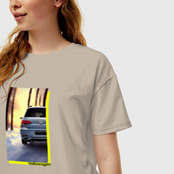 Футболка оверсайз женская Volkswagen в закат, цвет: миндальный — фото 2