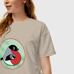 Футболка оверсайз женская Снегирь на ветке, цвет: миндальный — фото 2