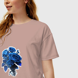 Футболка оверсайз женская Букет и синие розы, цвет: пыльно-розовый — фото 2