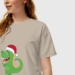 Футболка оверсайз женская Дракон Санта, цвет: миндальный — фото 2