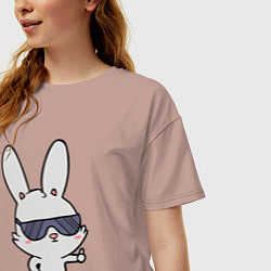 Футболка оверсайз женская Заяц в очках, цвет: пыльно-розовый — фото 2