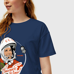 Футболка оверсайз женская Юрий Гагарин - первый космонавт, цвет: тёмно-синий — фото 2