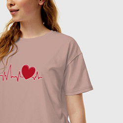 Футболка оверсайз женская Сердце и электрокардиограмма: символ здоровья и лю, цвет: пыльно-розовый — фото 2
