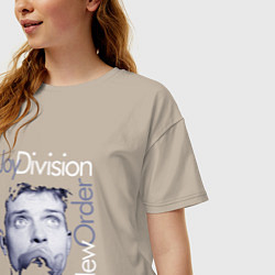 Футболка оверсайз женская Joy Division - Ian Curtis, цвет: миндальный — фото 2