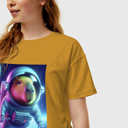 Футболка оверсайз женская Полёт капибары в космосе - неон, цвет: горчичный — фото 2