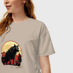 Футболка оверсайз женская Черный волк на горе, цвет: миндальный — фото 2