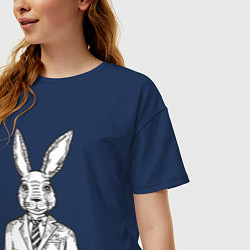 Футболка оверсайз женская Кролик в костюме, цвет: тёмно-синий — фото 2