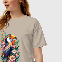 Футболка оверсайз женская Милый тукан среди цветов, цвет: миндальный — фото 2