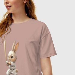 Футболка оверсайз женская Заяц спортсмен, цвет: пыльно-розовый — фото 2