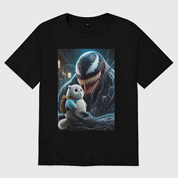Футболка оверсайз женская Venom and funny kitten with backpack, цвет: черный