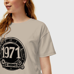 Футболка оверсайз женская Механические часы времени 1971, цвет: миндальный — фото 2