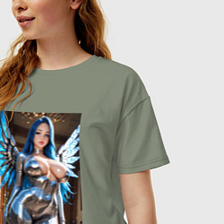 Футболка оверсайз женская Девушка-ангел с механическими крыльями, цвет: авокадо — фото 2