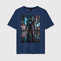 Футболка оверсайз женская Железный человек посреди ночного города, цвет: тёмно-синий