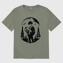 Женская футболка оверсайз Путешествие сквозь города аниме