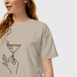 Футболка оверсайз женская Рука с коктейлем, цвет: миндальный — фото 2