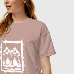 Футболка оверсайз женская Дуэль на льду, цвет: пыльно-розовый — фото 2