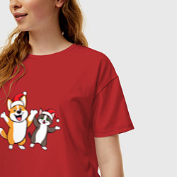 Футболка оверсайз женская Друзья корги и кот в новогоднем настроении, цвет: красный — фото 2