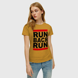 Футболка хлопковая женская Run Вася Run, цвет: горчичный — фото 2