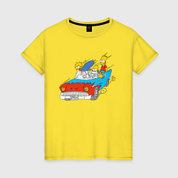 Футболка хлопковая женская Семейка Симпсонов мчится на автомобиле, цвет: желтый