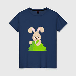 Женская футболка Кролик в лесу
