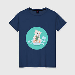 Женская футболка Полярный медвежонок с рыбой на льдине