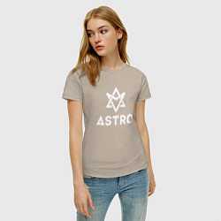 Футболка хлопковая женская Astro logo, цвет: миндальный — фото 2