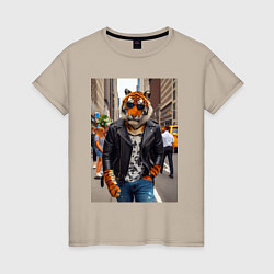 Женская футболка Cool tiger on the streets of New York - ai art