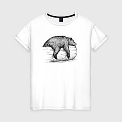Женская футболка Медведь отдыхает на бревне