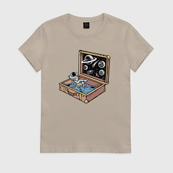 Женская футболка Космос в чемодане