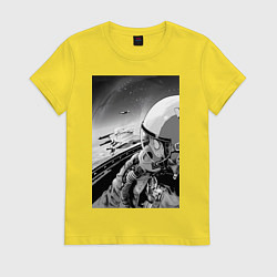 Женская футболка Ванпанчмен Сайтама на крыле самолета