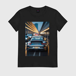 Женская футболка Porsche 911 в городе