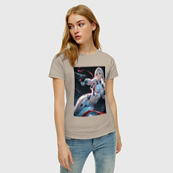 Футболка хлопковая женская Девушка-наемница, цвет: миндальный — фото 2