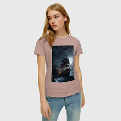 Футболка хлопковая женская Пиратский корабль в шторм, цвет: пыльно-розовый — фото 2