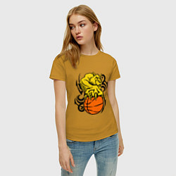 Футболка хлопковая женская Тигр с мячом, цвет: горчичный — фото 2