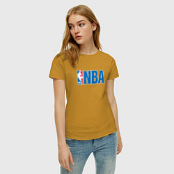 Футболка хлопковая женская NBA, цвет: горчичный — фото 2