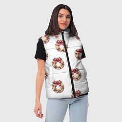 Женский жилет Много новогодних пончиков с бантиком и ягодами, цвет: 3D-светло-серый — фото 2