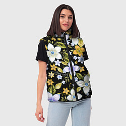 Женский жилет Жёлто-белые цветы на чёрном фоне, цвет: 3D-черный — фото 2