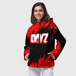 Ветровка с капюшоном женская Дейз штрихи красок, цвет: 3D-черный — фото 2